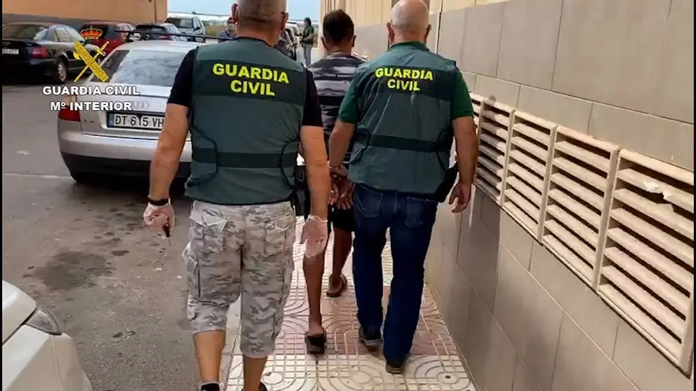 05/10/2020 Uno de los detenidos como integrante de la trama criminal
SOCIEDAD ANDALUC&Iacute;A ESPA&Ntilde;A EUROPA ALMER&Iacute;A
GC