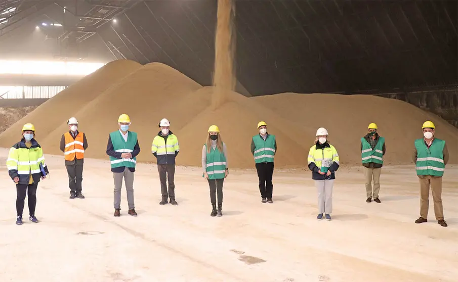 Ana Mestre visita en Jerez la empresa Azucarera 