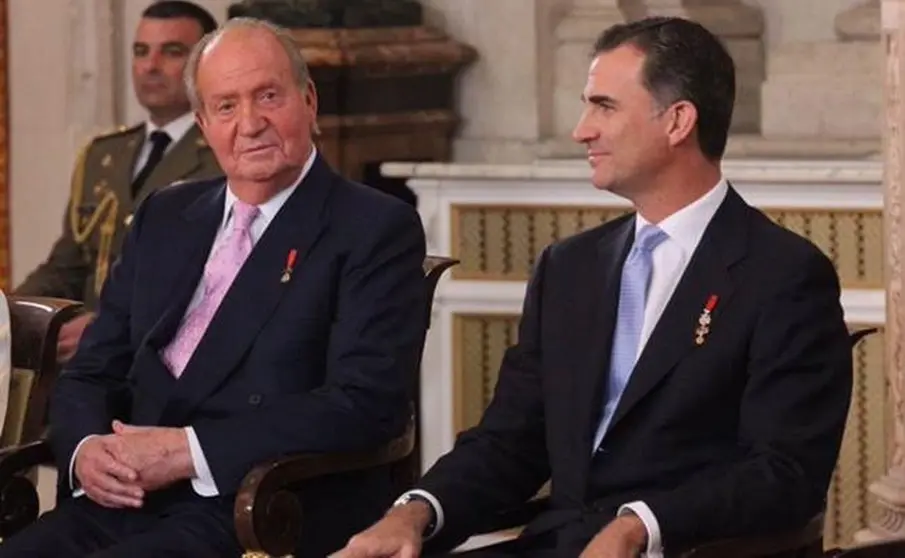 Juan Carlos I y el rey Felipe VI