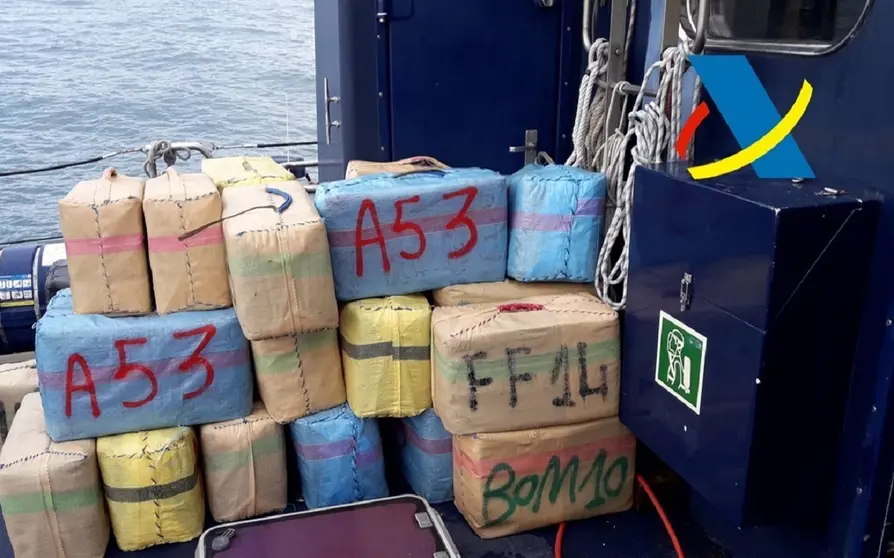 03/04/2020 Imagen de los fardos de hach&iacute;s intervenidos
ANDALUC&Iacute;A ESPA&Ntilde;A EUROPA HUELVA SOCIEDAD
AGENCIA TRIBUTARIA