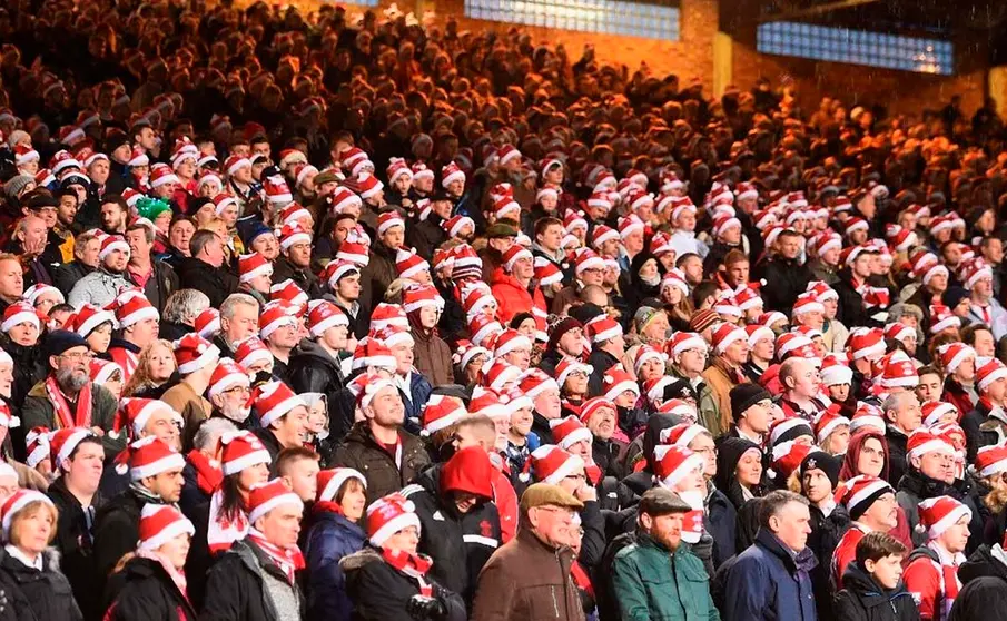 Aficionados de la Premier League en el Boxing Day