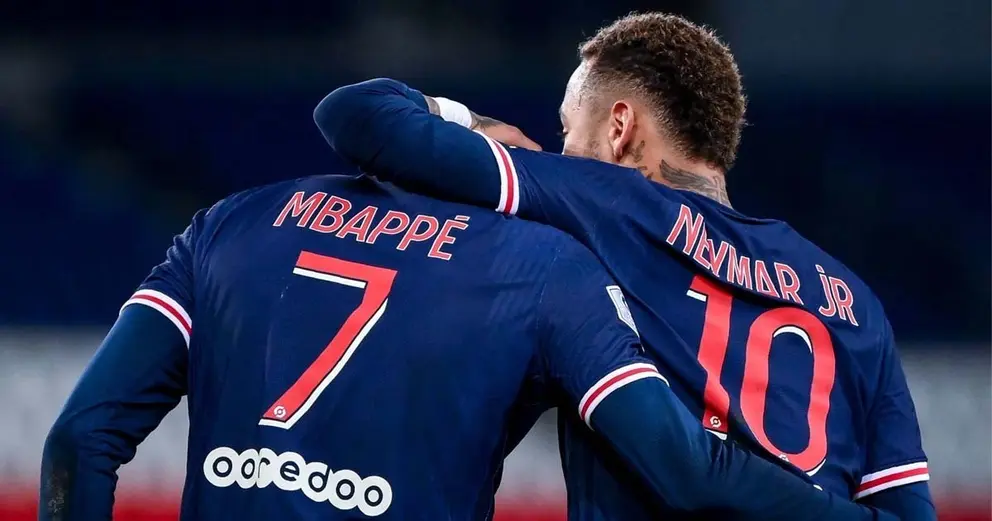 Neymar y Kylian Mbapp&eacute; con el PSG