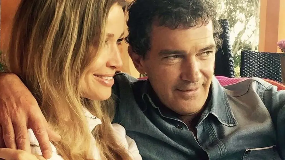 Antonio Banderas y su novia Nicole Kimpel