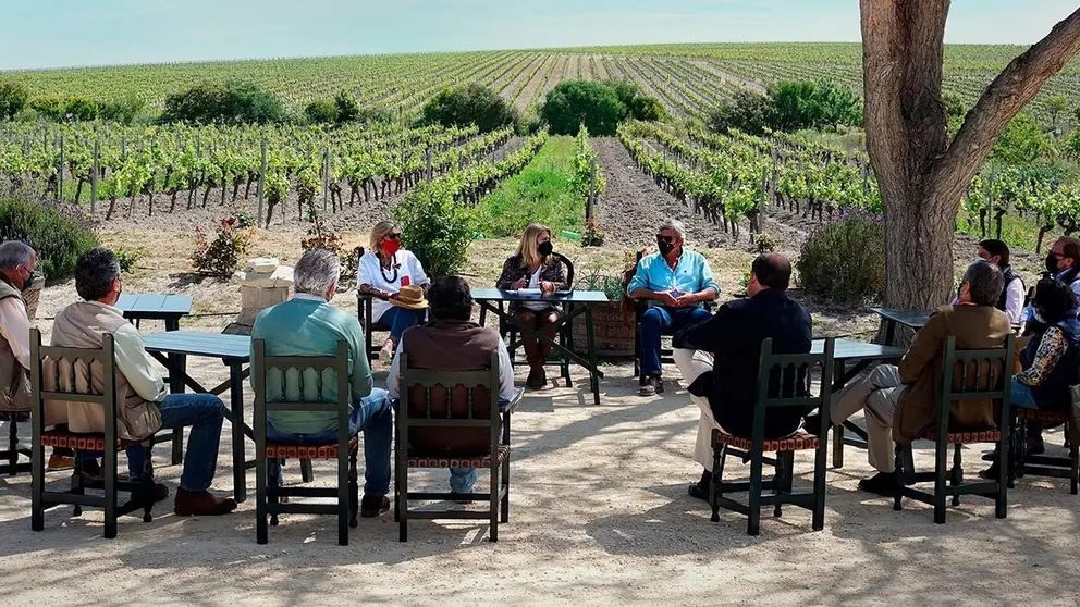 Alcaldesa_Vi&ntilde;edos_1