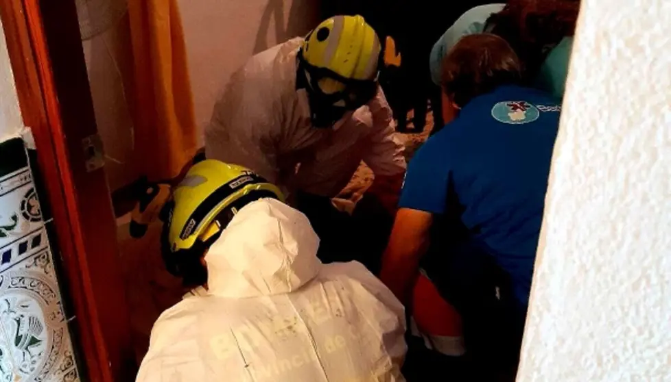 Rescate anciana Alcal&aacute; de los Gazules