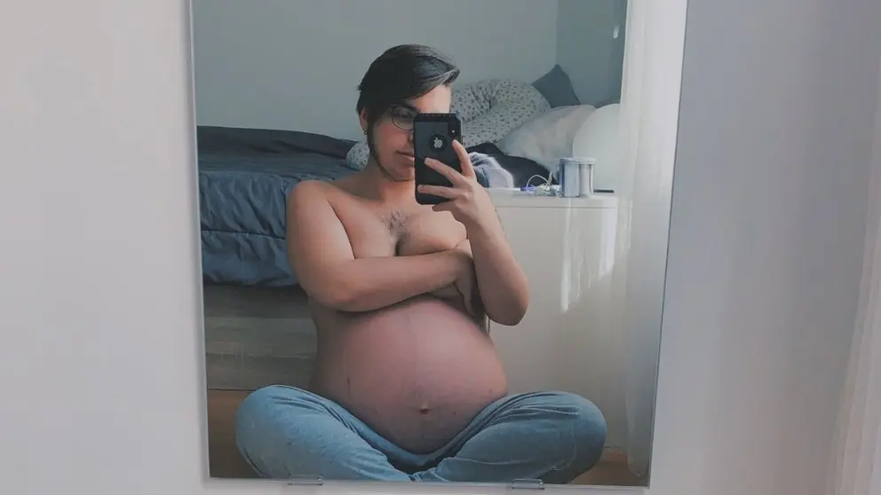 Primer pap&aacute; gestante de Espa&ntilde;a / Twitter