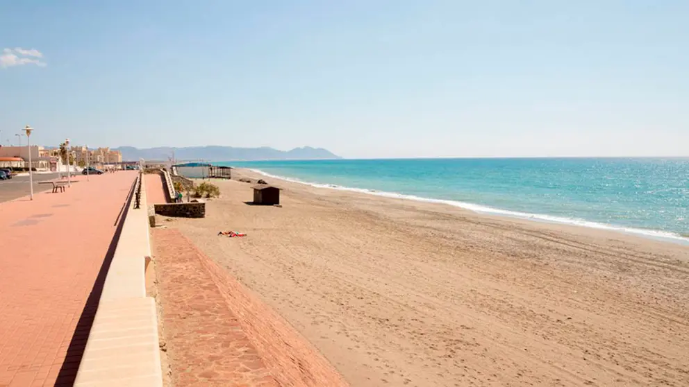 Playa Retamar en Almer&iacute;a
