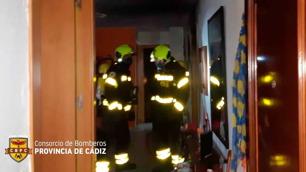 Incendio en una vivienda en C&aacute;diz