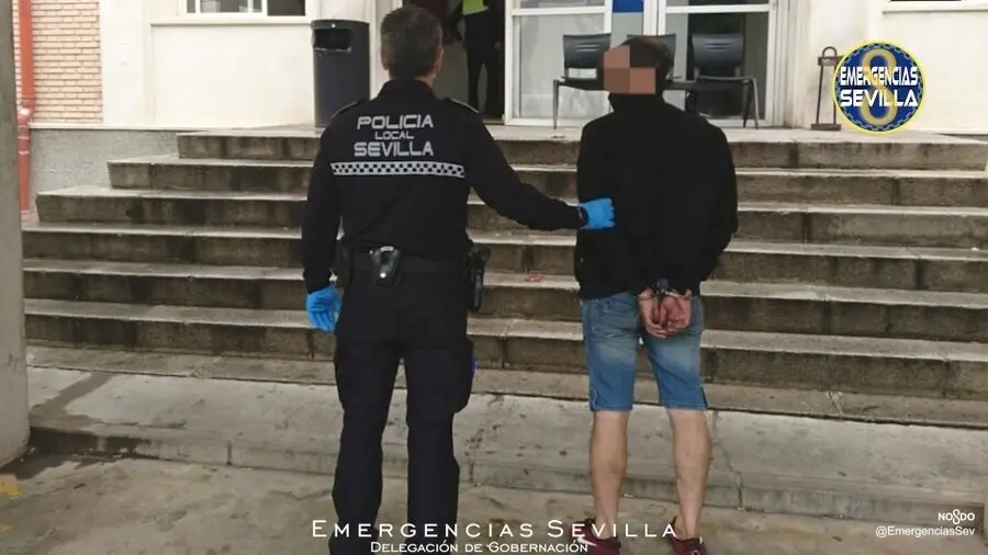 Detenido por la Polic&iacute;a Local de Sevilla