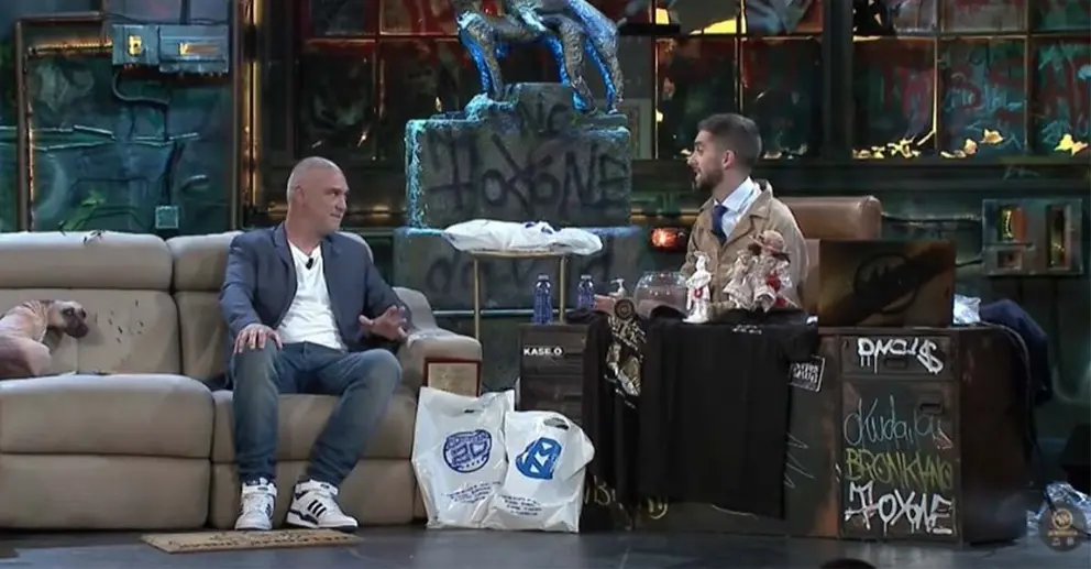 Kase. O y David Broncano en La Resistencia