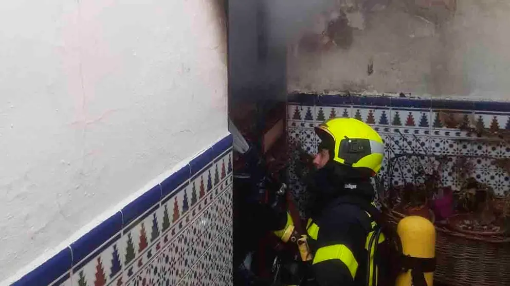Incendio en una casa de Villamart&iacute;n
