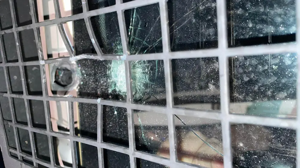 Disparan con fuego real a la Polic&iacute;a Nacional en La L&iacute;nea