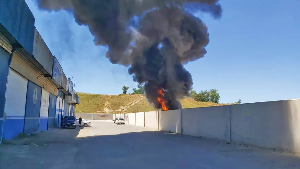 Incendio en Punto Limpio