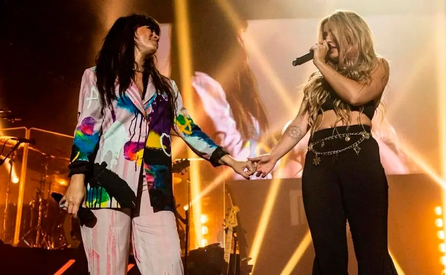 Lola &Iacute;ndigo y Vanesa Mart&iacute;n