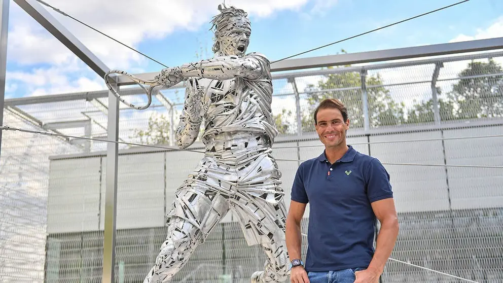 Estatua Rafa Nadal