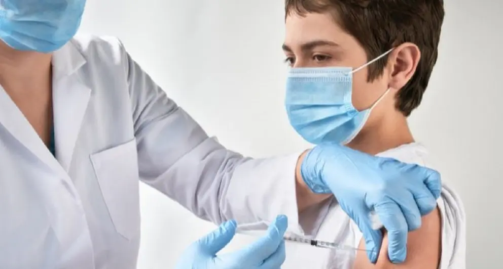 Vacunaci&oacute;n a adolescentes