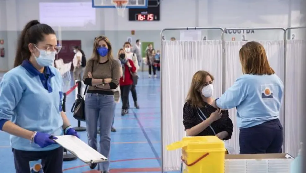 Nuevos grupos de edad ser&aacute;n vacunados contra el Coronavirus en C&aacute;diz