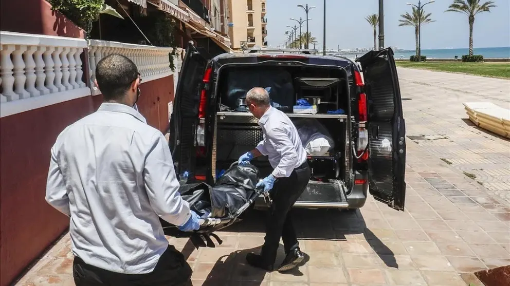 Un hombre mata a su pareja y luego se suicida en M&aacute;laga