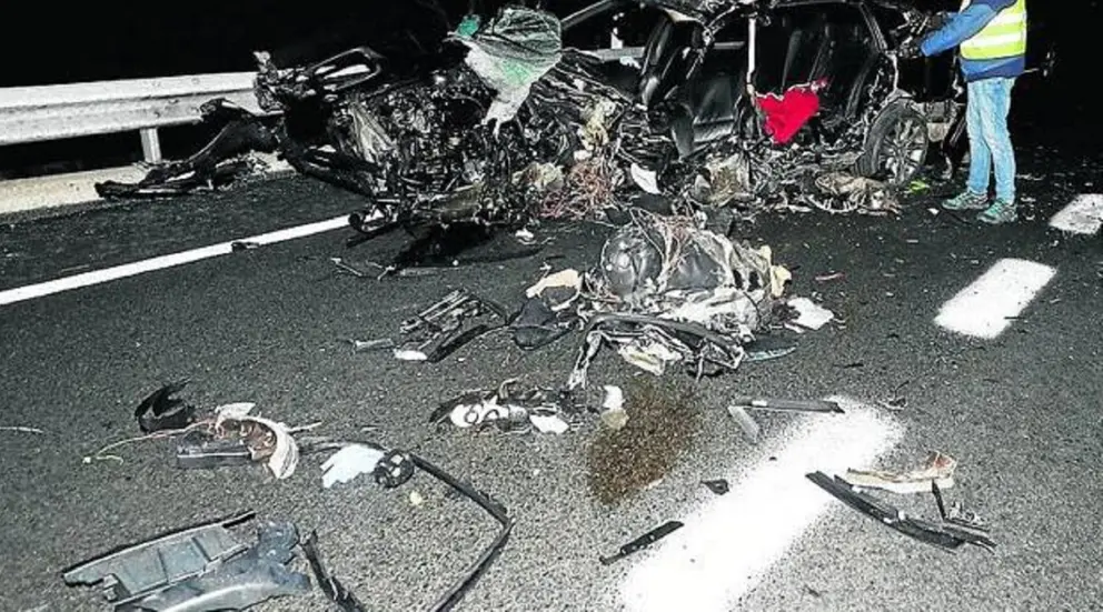 Dos menores han muerto en un brutal accidente de coche