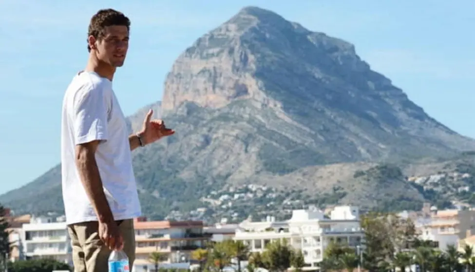 El surfista &Oacute;scar Serra ha muerto en M&eacute;xico