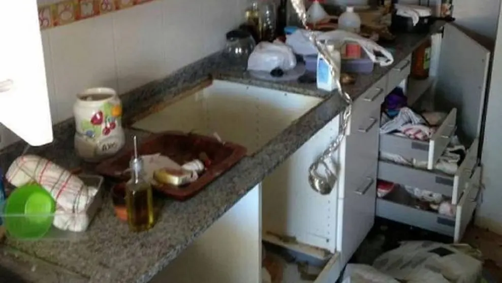 Una mujer ha sorprendido a un ladr&oacute;n robando en su cocina