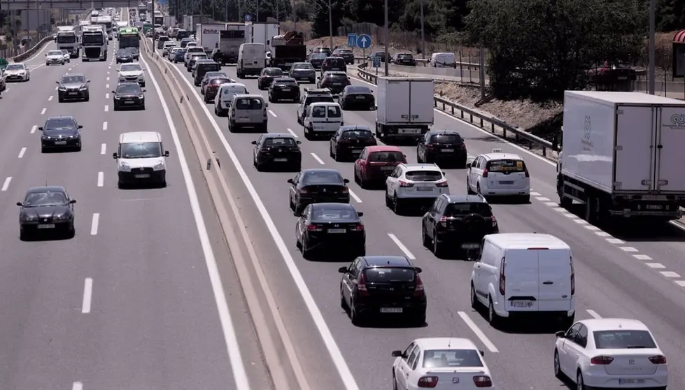 Cortes en la autov&iacute;a que une Sevilla con C&aacute;diz