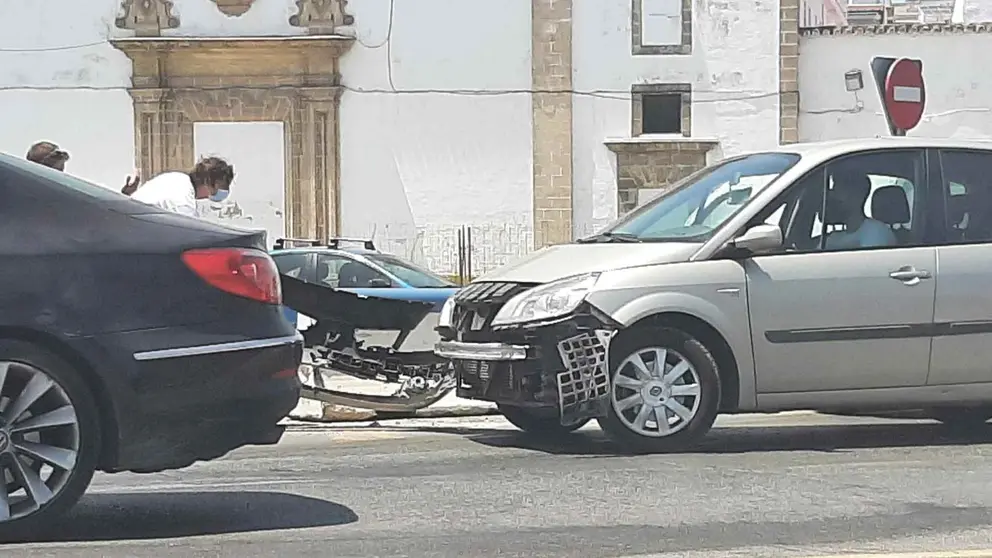 Accidente de tr&aacute;fico en El Puerto de Santa Mar&iacute;a | El MIRA