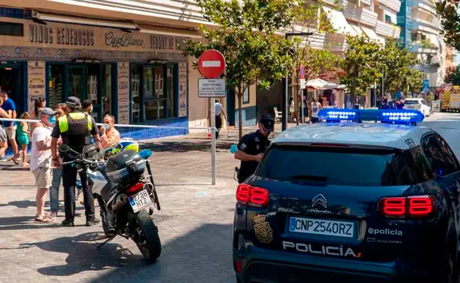 Polic&iacute;a Nacional durante el atropello m&uacute;ltiple en Marbella | EFE