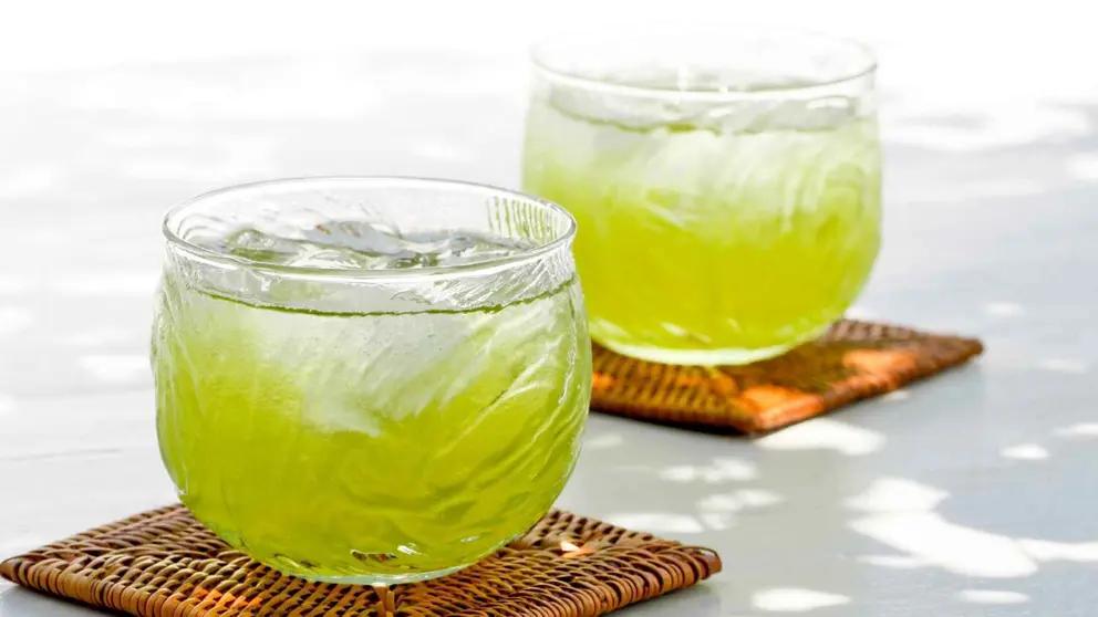 Beneficios del saludable t&eacute; verde con lim&oacute;n para tu organismo