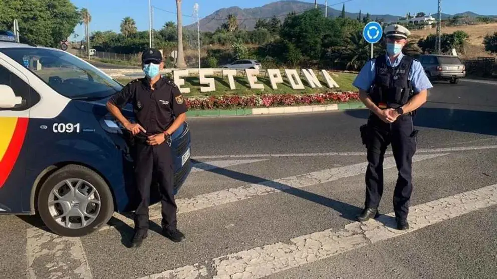 Un polic&iacute;a alem&aacute;n se incorpora a las patrullas de la Polic&iacute;a Nacional en Estepona