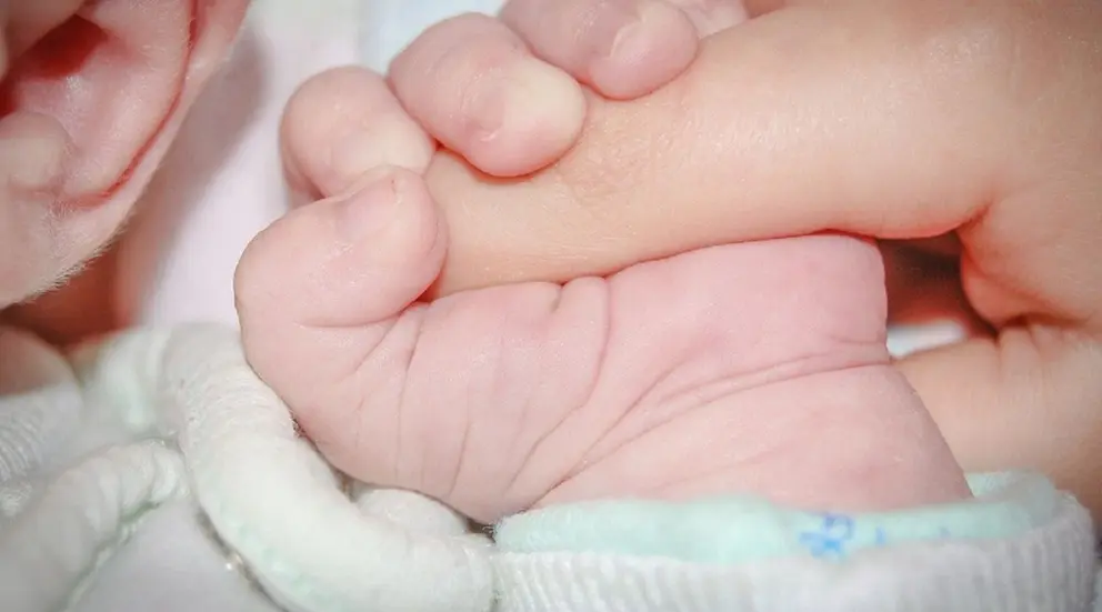 Una ni&ntilde;a de 19 meses ha sido abandonada en Valladolid