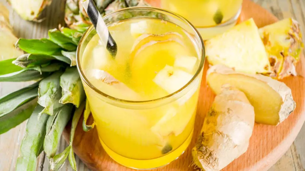 Beneficios de tomar agua de pi&ntilde;a y jengibre