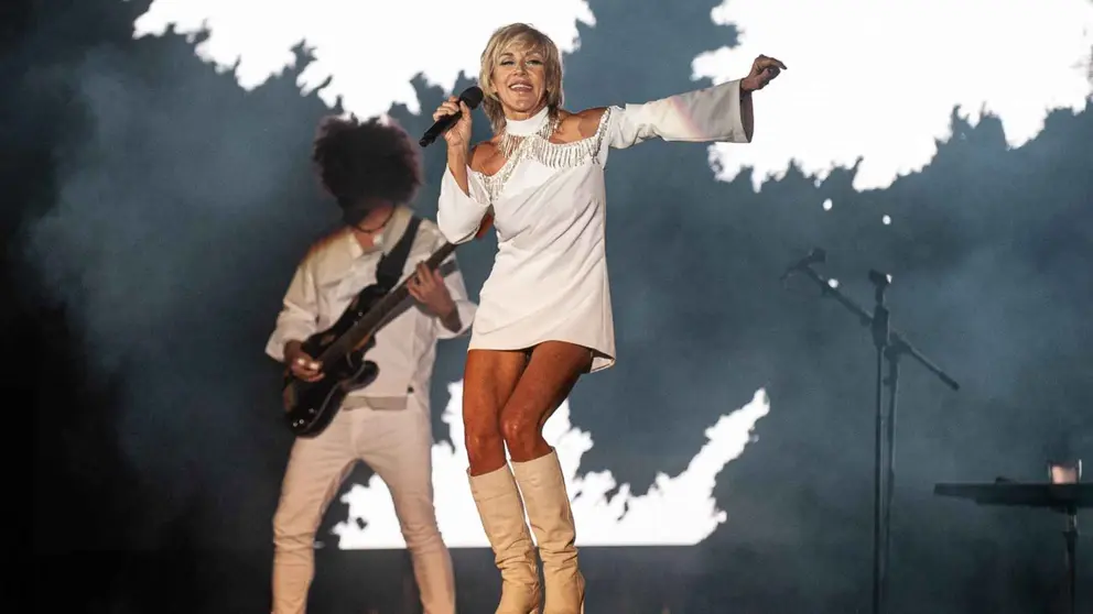 Ana Torroja llena Jerez de la voz de Mecano al son de 'Volver' | T&Iacute;O PEPE FESTIVAL | Miguel &Aacute;ngel Casta&ntilde;o