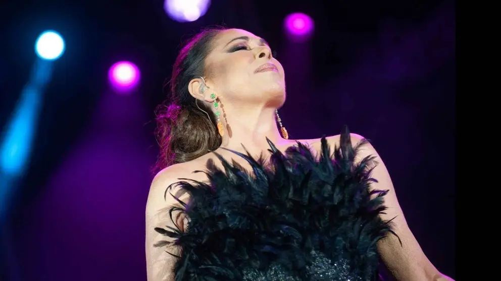 Espectacular Isabel Pantoja en Jerez en su &uacute;nico concierto en Espa&ntilde;a en 2021 - T&Iacute;O Pepe Festival - Miguel &Aacute;ngel Casta&ntilde;o