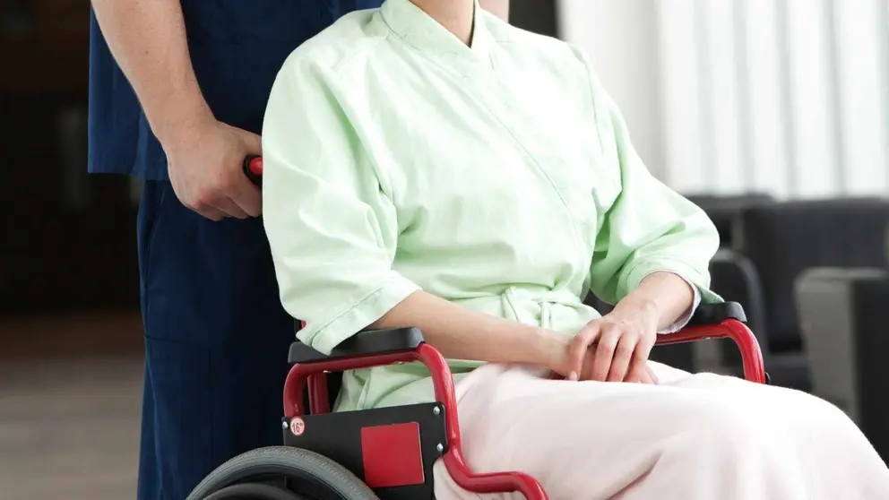 Un celador abusa y acosa a una joven paciente de psiquiatr&iacute;a en Sevilla