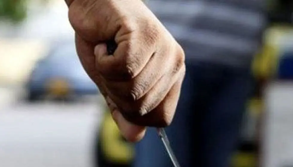 Un individuo ha robado un m&oacute;vil a un menor a punta de navaja