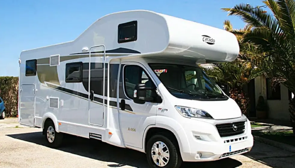 Los menores estaban ocultos en una autocaravana