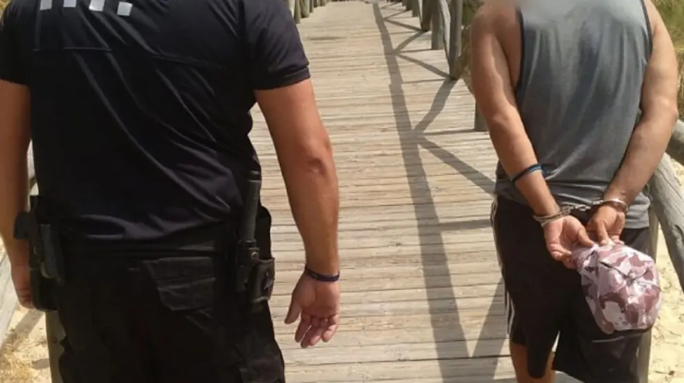 La persona detenida en Rota