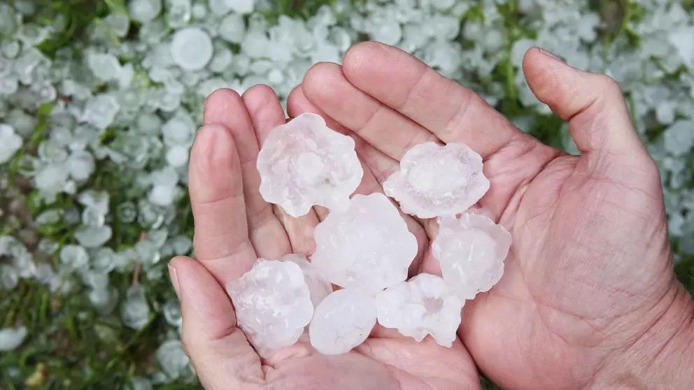 Granizo recogido en La Roda