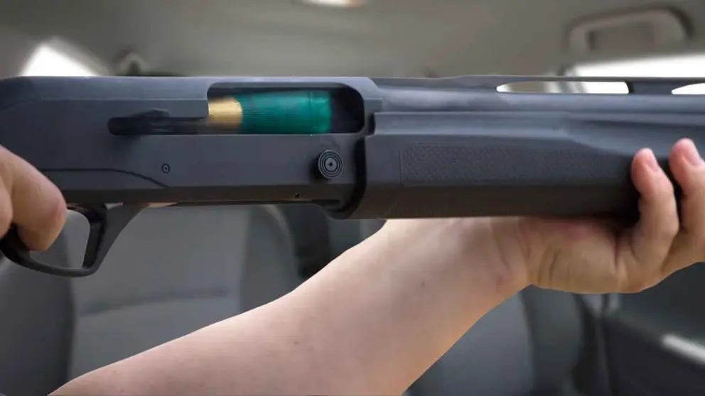 Amenazan a la Polic&iacute;a Nacional en Almer&iacute;a a punta de escopeta cargada para disparar