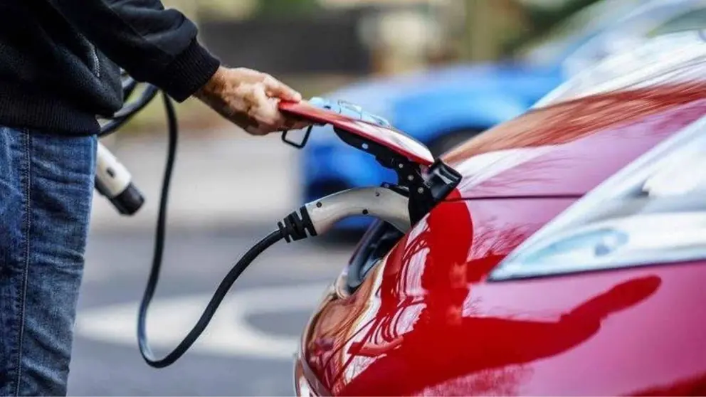 Andaluc&iacute;a dar&aacute; ayudas por la compra de veh&iacute;culos el&eacute;ctricos