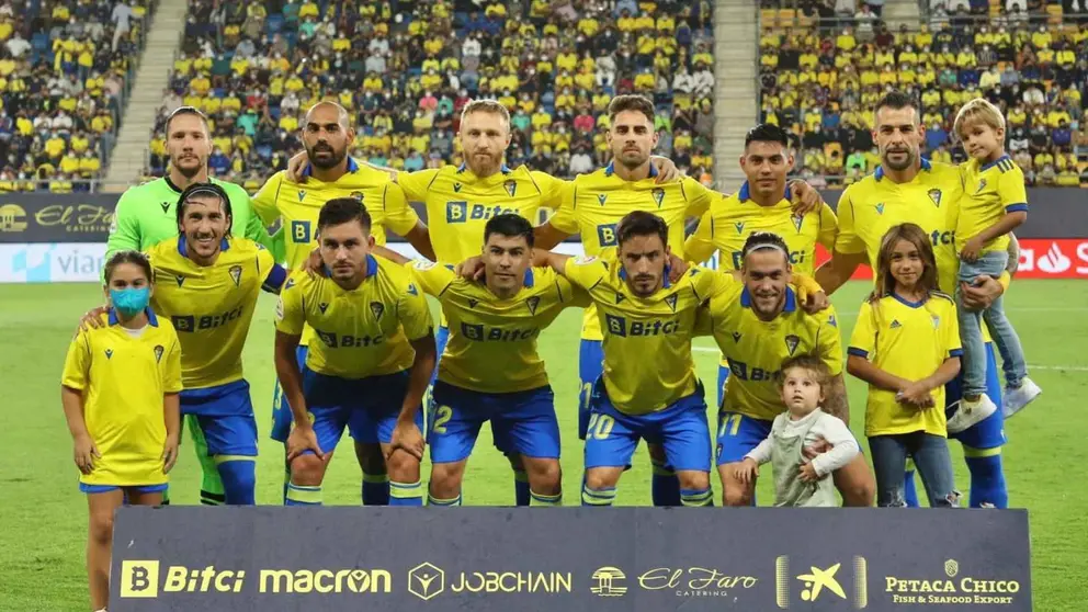 Once titular del C&aacute;diz CF frente al FC Barcelona