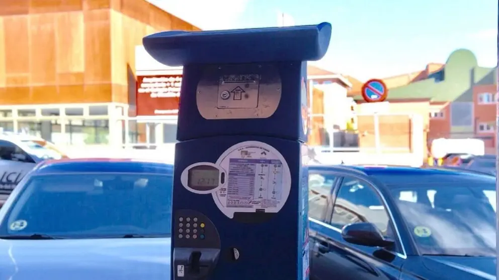 Una mujer casi pierde un brazo por querer robar en un parqu&iacute;metro