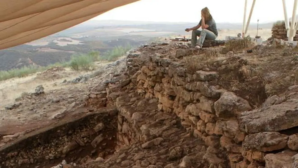 Descubren en Algarinejo un poblado fortificado de hace 5.000 a&ntilde;os