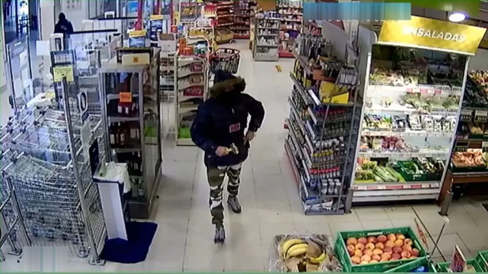 Un hombre ha sido detenido tras atracar un supermercado en Chiclana