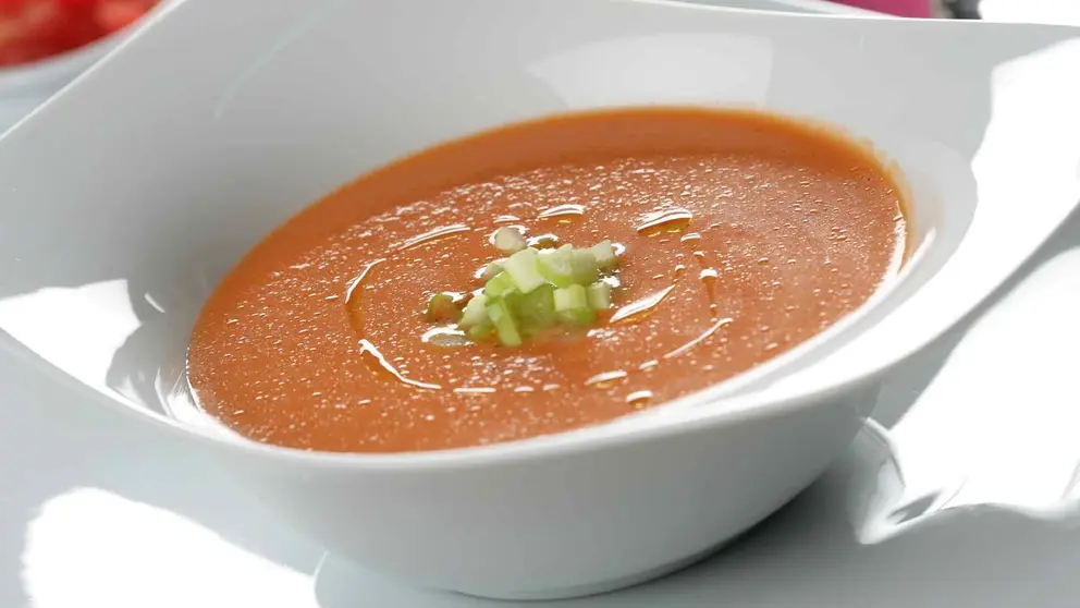 As&iacute; el gazpacho protege las neuronas