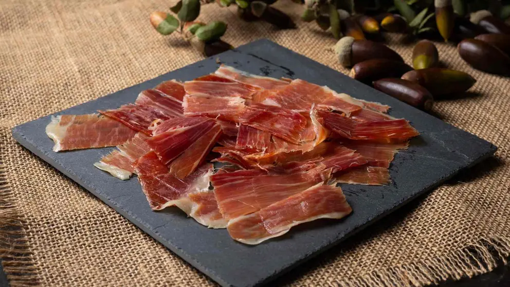 Mercadona tiene una pata de jam&oacute;n de cebo ib&eacute;rico a un precio baj&iacute;simo