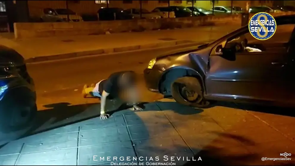 Un hombre ha chocado con su coche tras cuadruplicar la tasa de alcohol