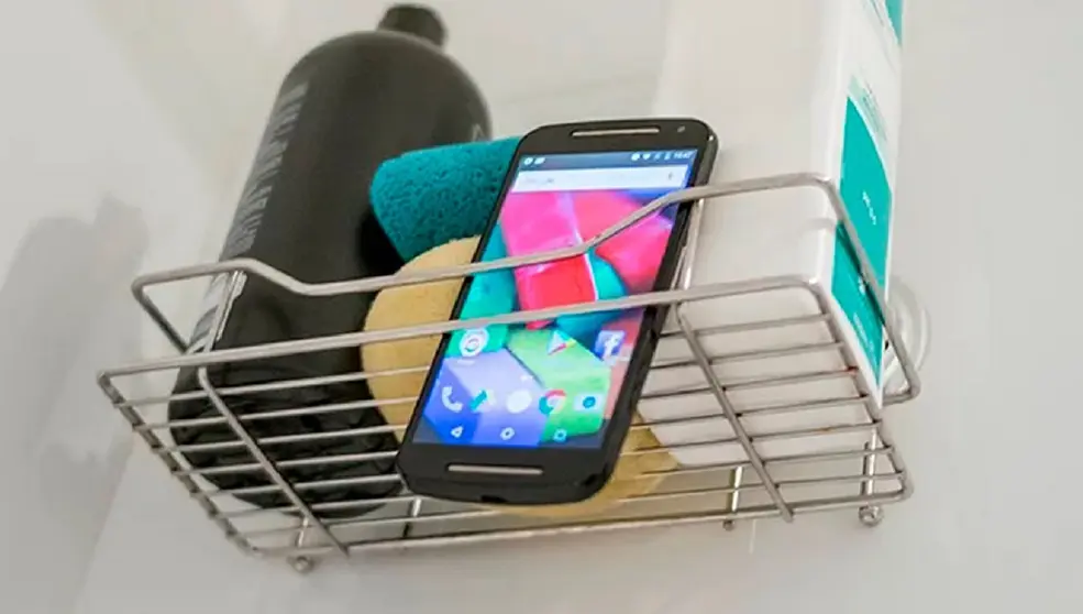 Muere un hombre electrocutado en la ba&ntilde;era mientras cargaba el m&oacute;vil