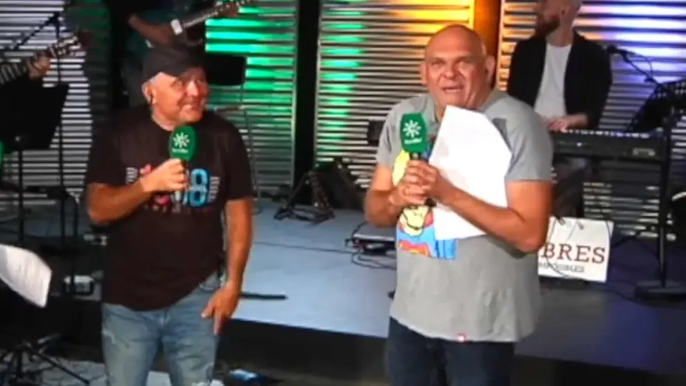 El Comandante Lara enloquece con el nuevo disco de El Koala 'Somos Catetos'